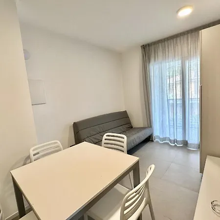 Fuer 4 Personen Ca 28 Qm In Bibione, Adriakueste Italien Und Umgebung *